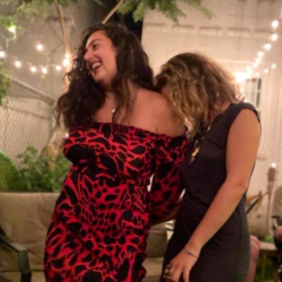 Meet your Posher, Eleonora - Picture 1 of 1